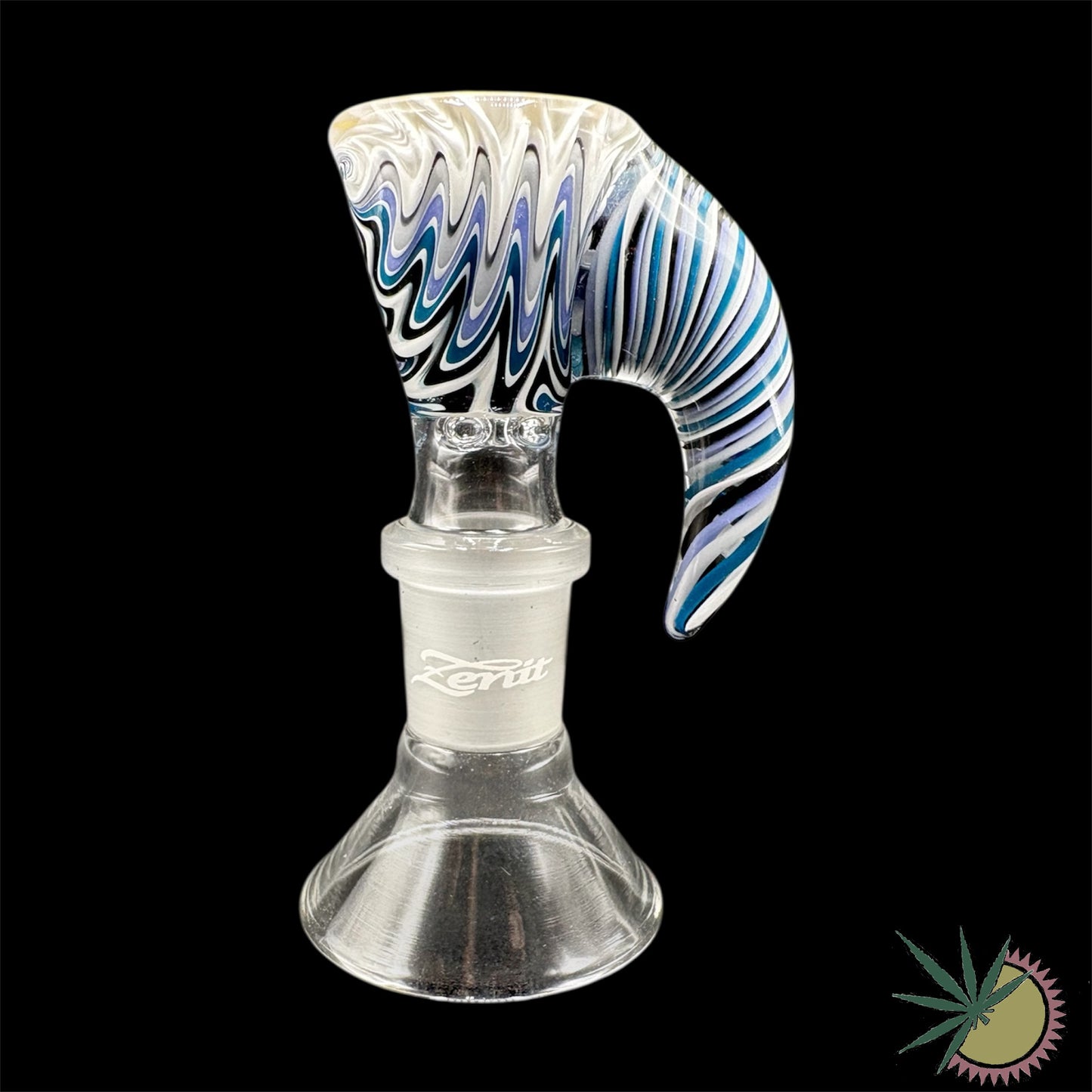 Zenit Bongkopf Custom Horn Farbsection #2 mit eingebautem Glassieb 18.8er Schliff inklusive Hutstand