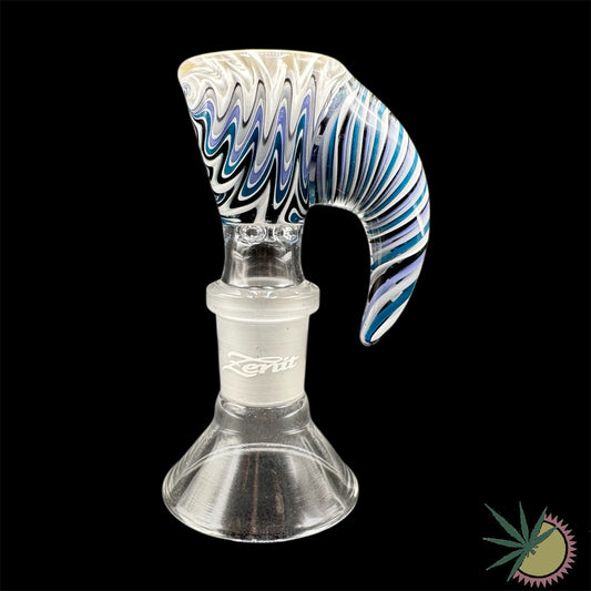 Zenit Bongkopf Custom Horn Farbsection #2 mit eingebautem Glassieb 18.8er Schliff inklusive Hutstand